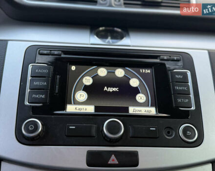 Сірий Фольксваген Пассат, об'ємом двигуна 1.6 л та пробігом 258 тис. км за 9800 $, фото 48 на Automoto.ua