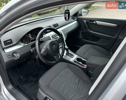 Серый Фольксваген Пассат, объемом двигателя 1.97 л и пробегом 262 тыс. км за 9700 $, фото 6 на Automoto.ua