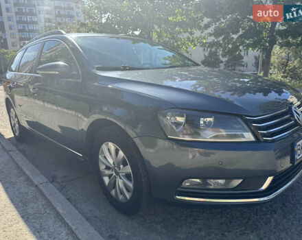 Серый Фольксваген Пассат, объемом двигателя 1.97 л и пробегом 370 тыс. км за 8500 $, фото 5 на Automoto.ua