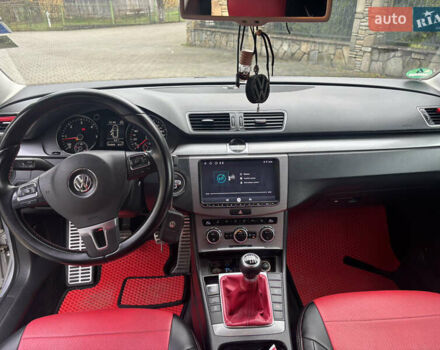 Сірий Фольксваген Пассат, об'ємом двигуна 1.6 л та пробігом 395 тис. км за 7600 $, фото 11 на Automoto.ua