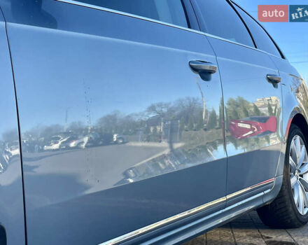 Сірий Фольксваген Пассат, об'ємом двигуна 2 л та пробігом 257 тис. км за 11490 $, фото 1 на Automoto.ua