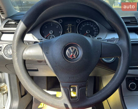 Серый Фольксваген Пассат, объемом двигателя 1.97 л и пробегом 210 тыс. км за 10700 $, фото 13 на Automoto.ua