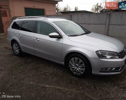 Серый Фольксваген Пассат, объемом двигателя 2 л и пробегом 277 тыс. км за 10800 $, фото 1 на Automoto.ua