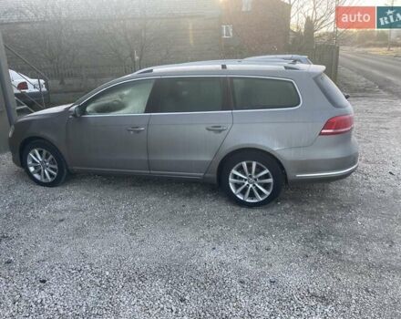 Сірий Фольксваген Пассат, об'ємом двигуна 2 л та пробігом 255 тис. км за 12400 $, фото 4 на Automoto.ua