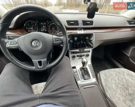 Сірий Фольксваген Пассат, об'ємом двигуна 2 л та пробігом 255 тис. км за 12400 $, фото 8 на Automoto.ua