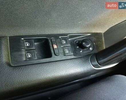 Сірий Фольксваген Пассат, об'ємом двигуна 1.6 л та пробігом 278 тис. км за 9310 $, фото 8 на Automoto.ua