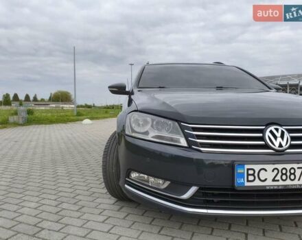Серый Фольксваген Пассат, объемом двигателя 1.6 л и пробегом 335 тыс. км за 10250 $, фото 2 на Automoto.ua