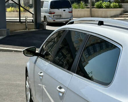 Серый Фольксваген Пассат, объемом двигателя 1.8 л и пробегом 245 тыс. км за 9899 $, фото 5 на Automoto.ua