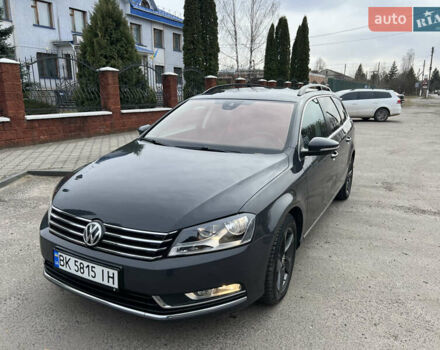 Сірий Фольксваген Пассат, об'ємом двигуна 2 л та пробігом 245 тис. км за 11950 $, фото 20 на Automoto.ua