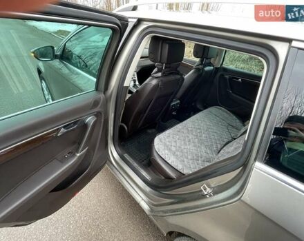 Сірий Фольксваген Пассат, об'ємом двигуна 2 л та пробігом 255 тис. км за 12400 $, фото 15 на Automoto.ua