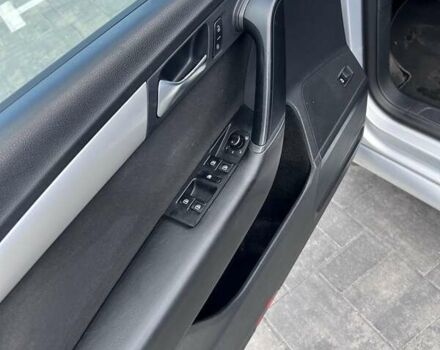 Сірий Фольксваген Пассат, об'ємом двигуна 2 л та пробігом 225 тис. км за 10700 $, фото 13 на Automoto.ua