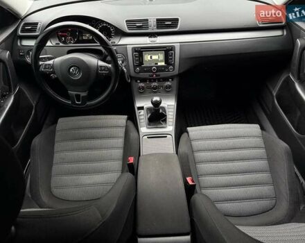 Сірий Фольксваген Пассат, об'ємом двигуна 1.6 л та пробігом 342 тис. км за 8500 $, фото 39 на Automoto.ua