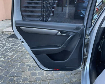 Сірий Фольксваген Пассат, об'ємом двигуна 2 л та пробігом 383 тис. км за 11500 $, фото 6 на Automoto.ua