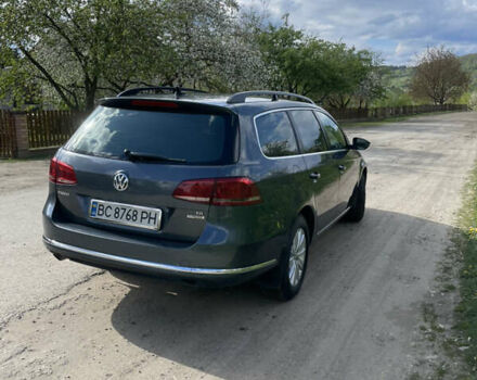 Серый Фольксваген Пассат, объемом двигателя 1.6 л и пробегом 300 тыс. км за 8900 $, фото 2 на Automoto.ua