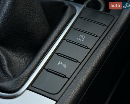 Сірий Фольксваген Пассат, об'ємом двигуна 1.6 л та пробігом 258 тис. км за 9800 $, фото 53 на Automoto.ua