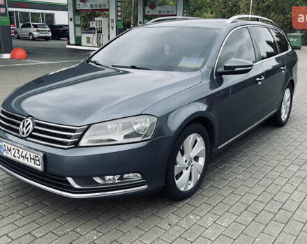 Фольксваген Пассат 2012 в Житомире на Automoto.ua Серый Фольксваген Пассат, объемом двигателя 1.6 л и пробегом 317 тыс. км за 9350 $, фото 2 на Automoto.ua