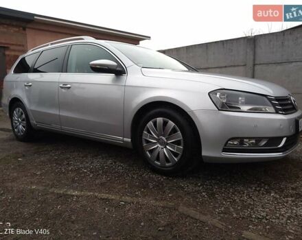 Серый Фольксваген Пассат, объемом двигателя 2 л и пробегом 277 тыс. км за 10800 $, фото 16 на Automoto.ua