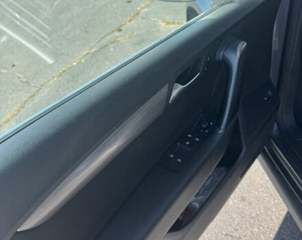 Серый Фольксваген Пассат, объемом двигателя 1.97 л и пробегом 370 тыс. км за 8500 $, фото 1 на Automoto.ua