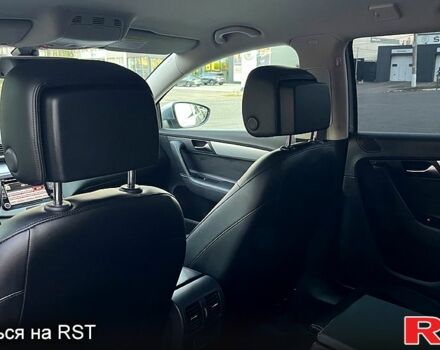 Серый Фольксваген Пассат, объемом двигателя 2 л и пробегом 241 тыс. км за 12500 $, фото 5 на Automoto.ua