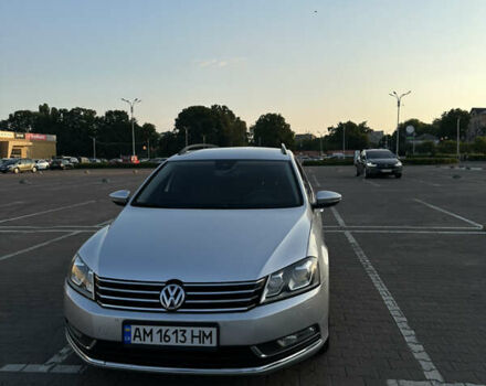 Серый Фольксваген Пассат, объемом двигателя 2 л и пробегом 280 тыс. км за 10000 $, фото 1 на Automoto.ua