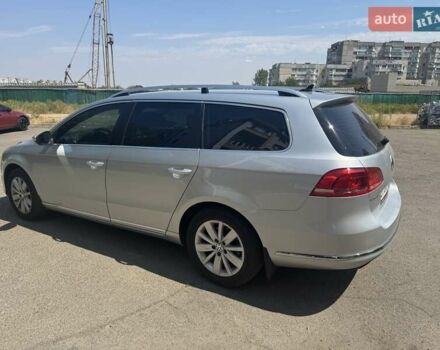 Серый Фольксваген Пассат, объемом двигателя 1.39 л и пробегом 209 тыс. км за 8700 $, фото 4 на Automoto.ua