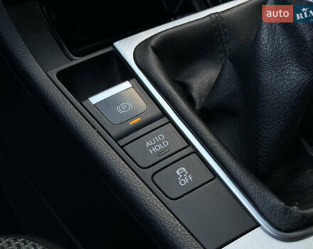 Сірий Фольксваген Пассат, об'ємом двигуна 1.6 л та пробігом 258 тис. км за 9800 $, фото 52 на Automoto.ua