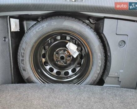 Серый Фольксваген Пассат, объемом двигателя 1.97 л и пробегом 192 тыс. км за 10950 $, фото 13 на Automoto.ua