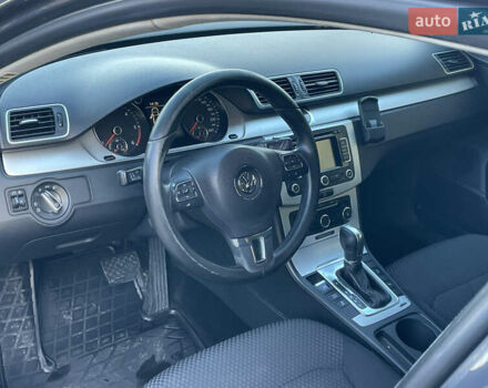 Серый Фольксваген Пассат, объемом двигателя 1.97 л и пробегом 282 тыс. км за 9700 $, фото 17 на Automoto.ua