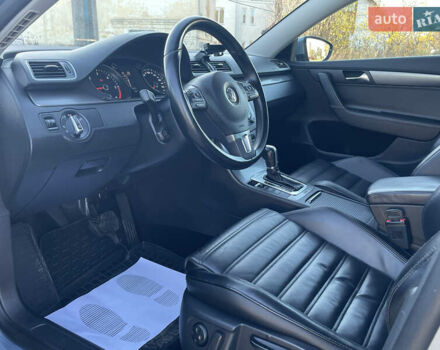 Сірий Фольксваген Пассат, об'ємом двигуна 2 л та пробігом 257 тис. км за 11490 $, фото 10 на Automoto.ua