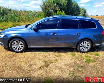 Серый Фольксваген Пассат, объемом двигателя 1.6 л и пробегом 264 тыс. км за 9000 $, фото 4 на Automoto.ua