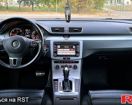 Серый Фольксваген Пассат, объемом двигателя 2 л и пробегом 241 тыс. км за 12500 $, фото 6 на Automoto.ua