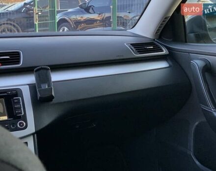 Серый Фольксваген Пассат, объемом двигателя 2 л и пробегом 235 тыс. км за 10199 $, фото 54 на Automoto.ua