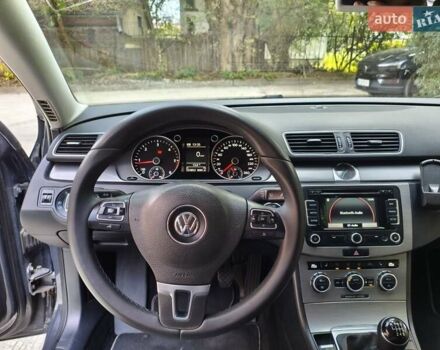 Серый Фольксваген Пассат, объемом двигателя 1.6 л и пробегом 335 тыс. км за 10250 $, фото 14 на Automoto.ua