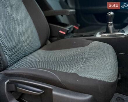 Сірий Фольксваген Пассат, об'ємом двигуна 1.6 л та пробігом 258 тис. км за 9800 $, фото 75 на Automoto.ua