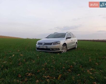 Серый Фольксваген Пассат, объемом двигателя 2 л и пробегом 227 тыс. км за 12999 $, фото 2 на Automoto.ua