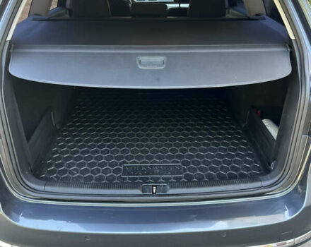 Серый Фольксваген Пассат, объемом двигателя 1.6 л и пробегом 251 тыс. км за 9200 $, фото 9 на Automoto.ua