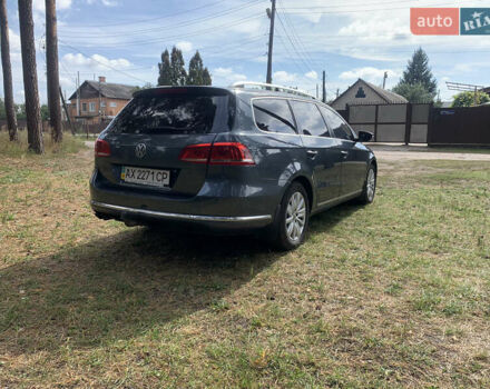 Серый Фольксваген Пассат, объемом двигателя 2 л и пробегом 227 тыс. км за 9000 $, фото 4 на Automoto.ua