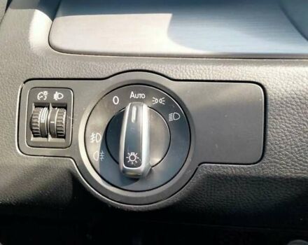 Серый Фольксваген Пассат, объемом двигателя 1.6 л и пробегом 250 тыс. км за 9600 $, фото 15 на Automoto.ua