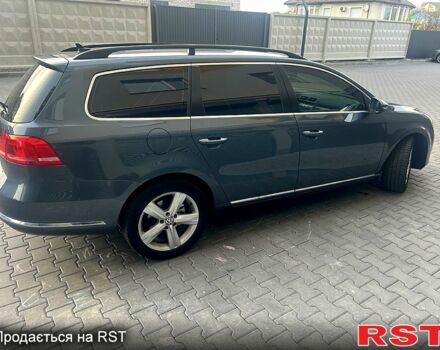 Серый Фольксваген Пассат, объемом двигателя 2 л и пробегом 246 тыс. км за 12000 $, фото 4 на Automoto.ua