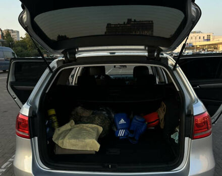 Серый Фольксваген Пассат, объемом двигателя 2 л и пробегом 280 тыс. км за 10000 $, фото 30 на Automoto.ua