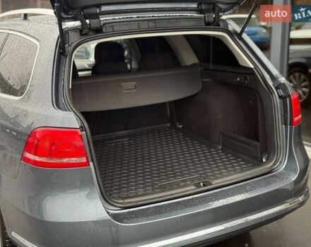 Сірий Фольксваген Пассат, об'ємом двигуна 1.6 л та пробігом 342 тис. км за 8500 $, фото 23 на Automoto.ua