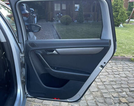 Сірий Фольксваген Пассат, об'ємом двигуна 2 л та пробігом 383 тис. км за 11500 $, фото 7 на Automoto.ua