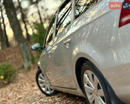 Сірий Фольксваген Пассат, об'ємом двигуна 1.6 л та пробігом 258 тис. км за 9800 $, фото 40 на Automoto.ua