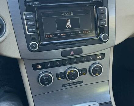 Фольксваген Пассат 2012 в Львове на Automoto.ua Серый Фольксваген Пассат, объемом двигателя 2 л и пробегом 327 тыс. км за 9800 $, фото 36 на Automoto.ua