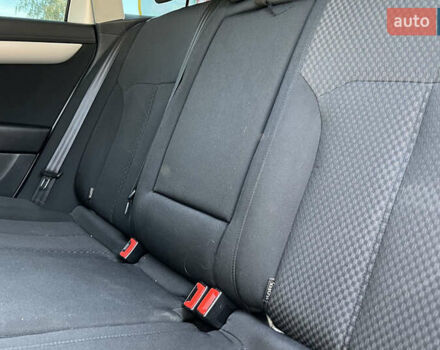 Серый Фольксваген Пассат, объемом двигателя 1.97 л и пробегом 210 тыс. км за 10700 $, фото 19 на Automoto.ua