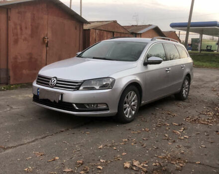 Серый Фольксваген Пассат, объемом двигателя 1.97 л и пробегом 260 тыс. км за 9900 $, фото 3 на Automoto.ua