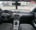 Серый Фольксваген Пассат, объемом двигателя 1.6 л и пробегом 245 тыс. км за 11000 $, фото 4 на Automoto.ua