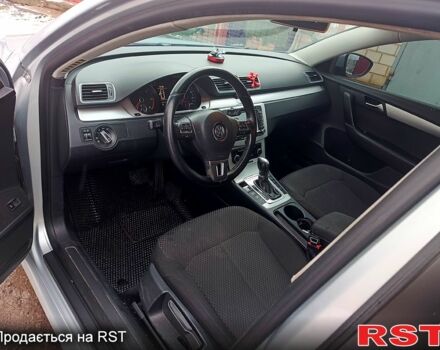 Сірий Фольксваген Пассат, об'ємом двигуна 2 л та пробігом 298 тис. км за 9450 $, фото 7 на Automoto.ua