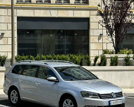 Серый Фольксваген Пассат, объемом двигателя 1.8 л и пробегом 245 тыс. км за 9899 $, фото 2 на Automoto.ua