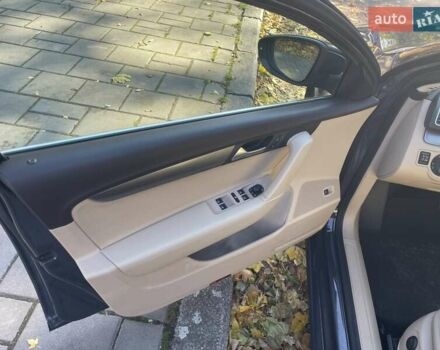Фольксваген Пассат 2012 в Львове на Automoto.ua Серый Фольксваген Пассат, объемом двигателя 2 л и пробегом 327 тыс. км за 9800 $, фото 18 на Automoto.ua